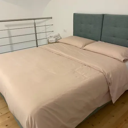 La Fenice 1 Apartament *